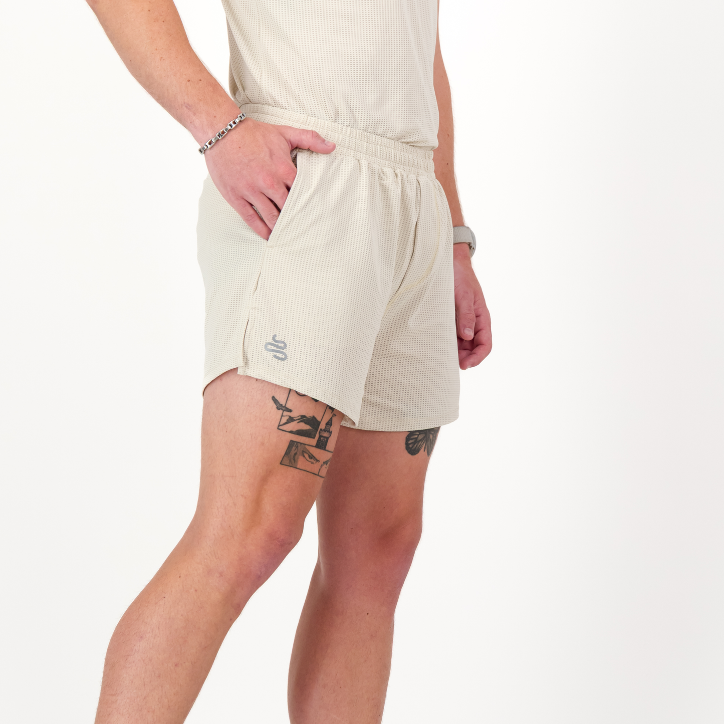 MENS ARIA SHORTS OFF WHITE