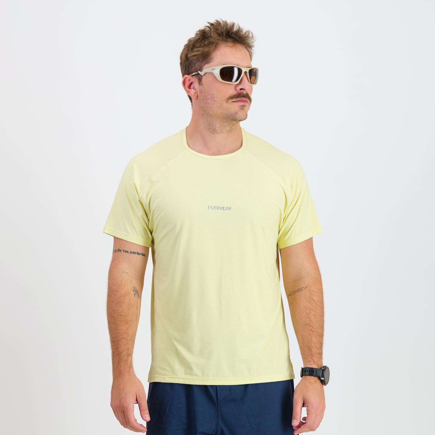 MENS BREZZA TEE BUTTER